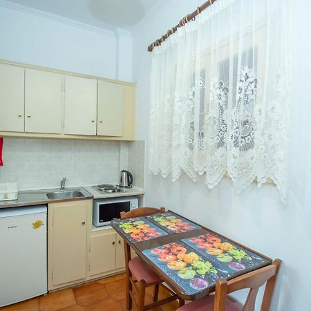 Fiona Apartments Roda  Zewnętrze zdjęcie