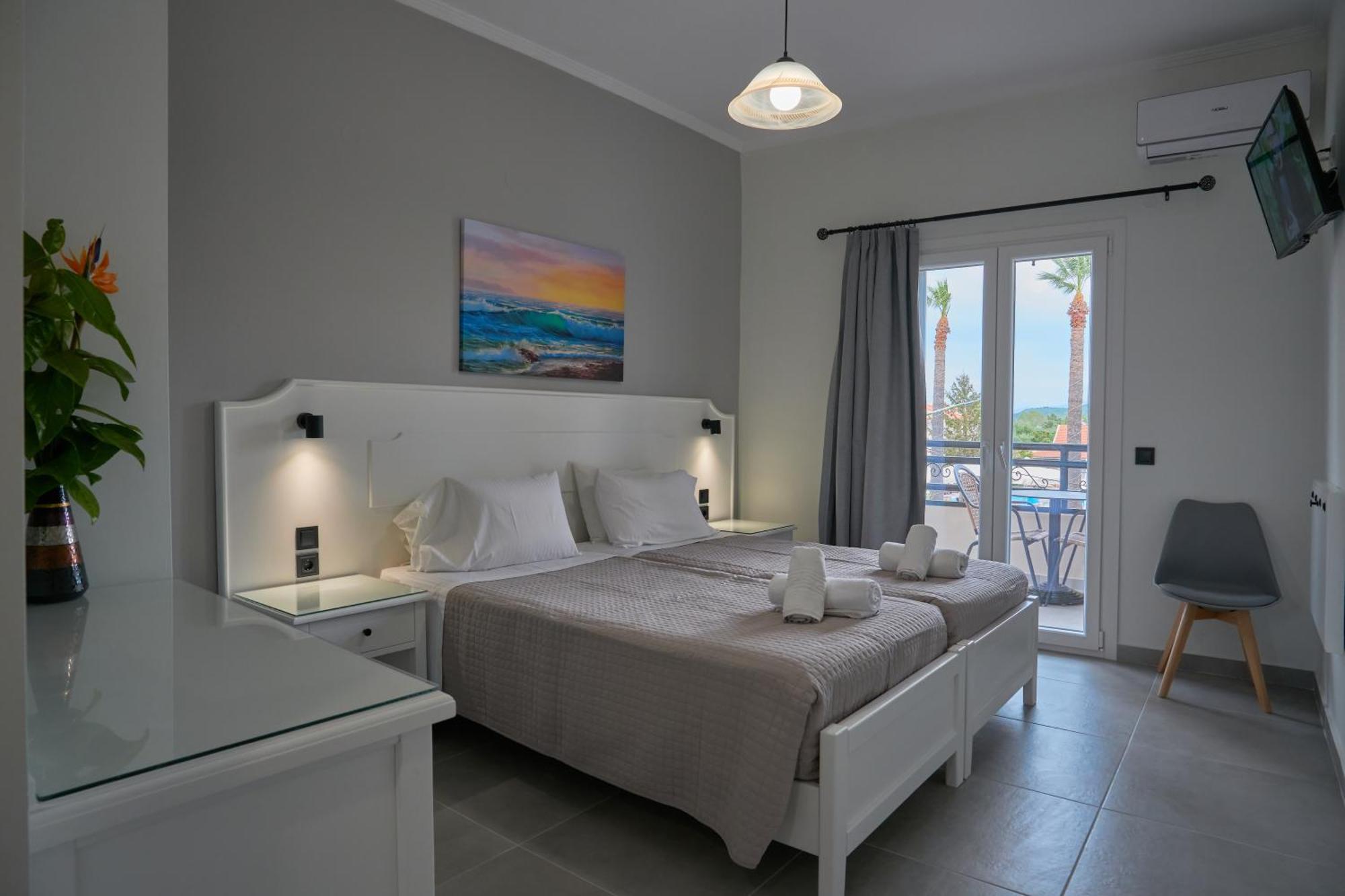 Fiona Apartments Roda  Zewnętrze zdjęcie
