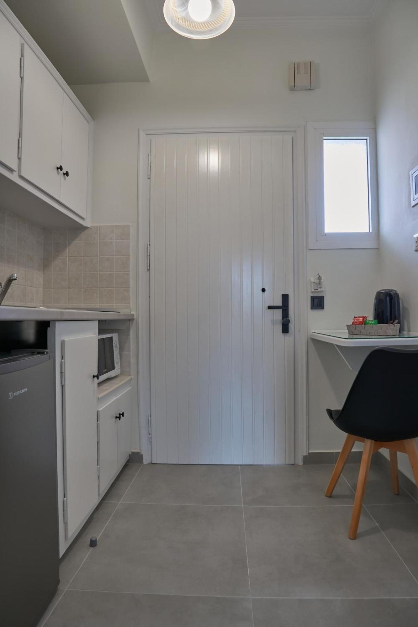 Fiona Apartments Roda  Zewnętrze zdjęcie